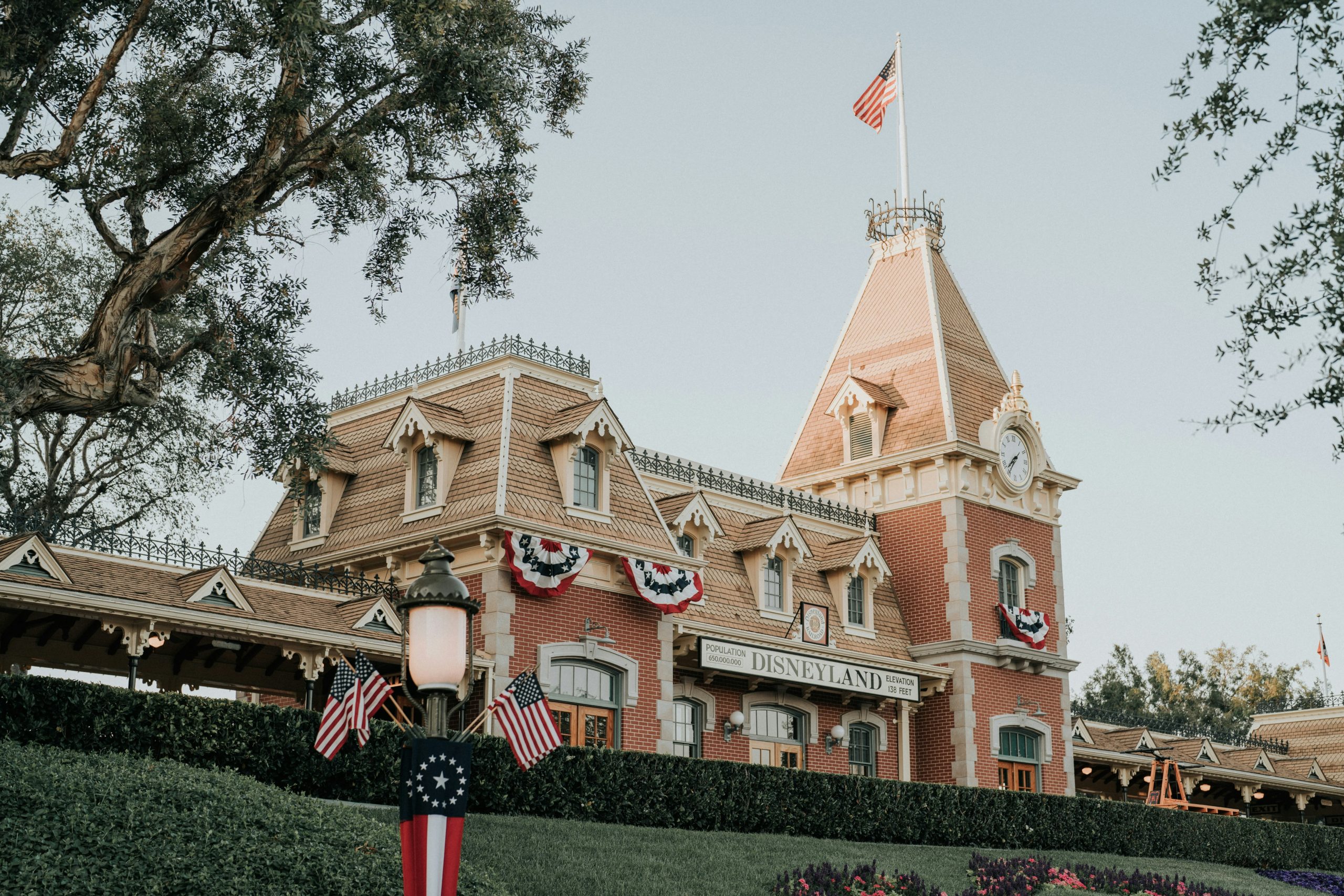 disneyland resort